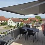 Moderne 3 Panorama Mit Grossem Balkon Fuer 4personen Inklusive Wifi Und Parkplatz Daire