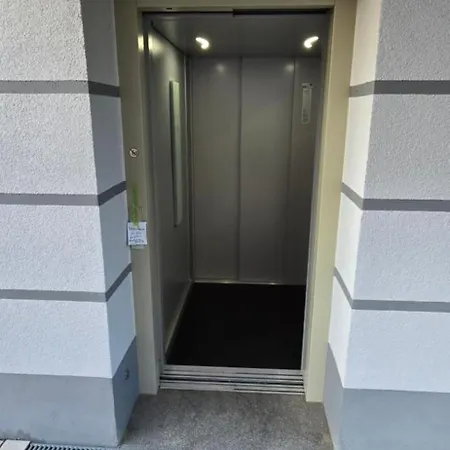 Appartement Moderne 3 Panorama Mit Grossem Balkon Fuer 4personen Inklusive Wifi Und Parkplatz Gunzenhausen