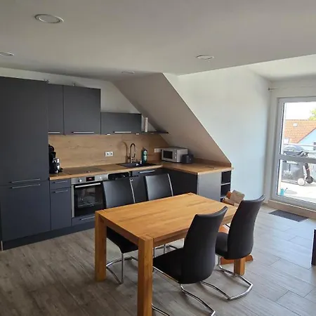 Apartment Moderne 3 Panorama Mit Grossem Balkon Fuer 4personen Inklusive Wifi Und Parkplatz Gunzenhausen