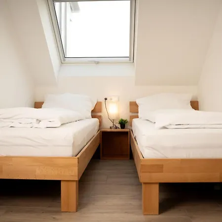 Moderne 3 Panorama Mit Grossem Balkon Fuer 4personen Inklusive Wifi Und Parkplatz *